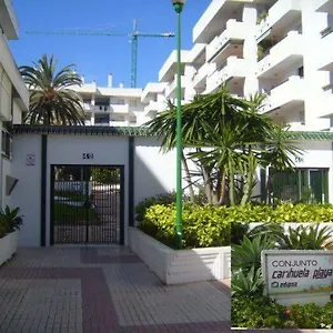 Apartment Carihuela Beach Pool Garage Wifi, Torremolinos